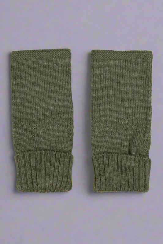 Handmade Alpaca Wool Fingerless Gloves – Rich Green with Ribbed Cuffs